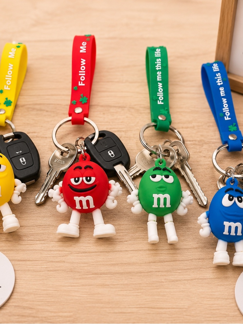 M&M'S Keychain Duo - Red & Green Character Charms